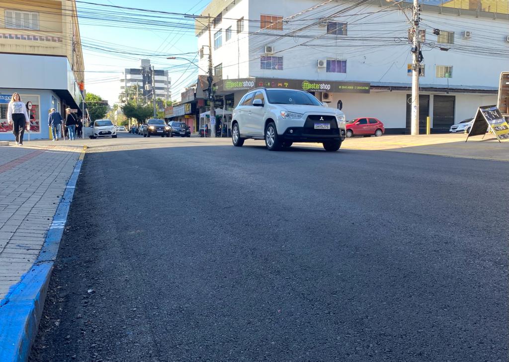 Sinalização de trânsito da Rua Marechal Floriano será concluída nesta semana em Taquara