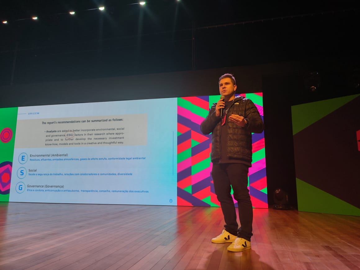 Formas para atingir a alta performance em ESG são discutidas durante palestra de Elias Neto