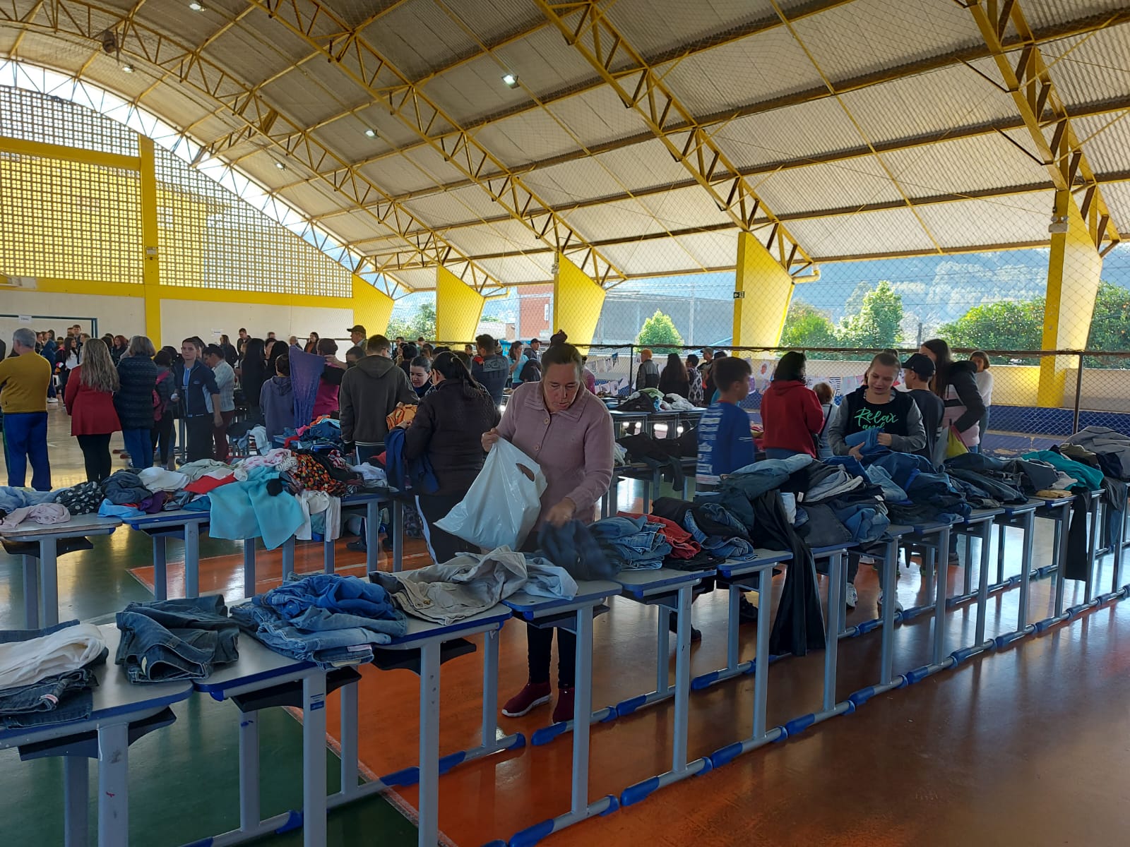Segunda edição do Projeto Aquecendo a Comunidade é realizada pela Escola Hugo Zimmer de Rolante