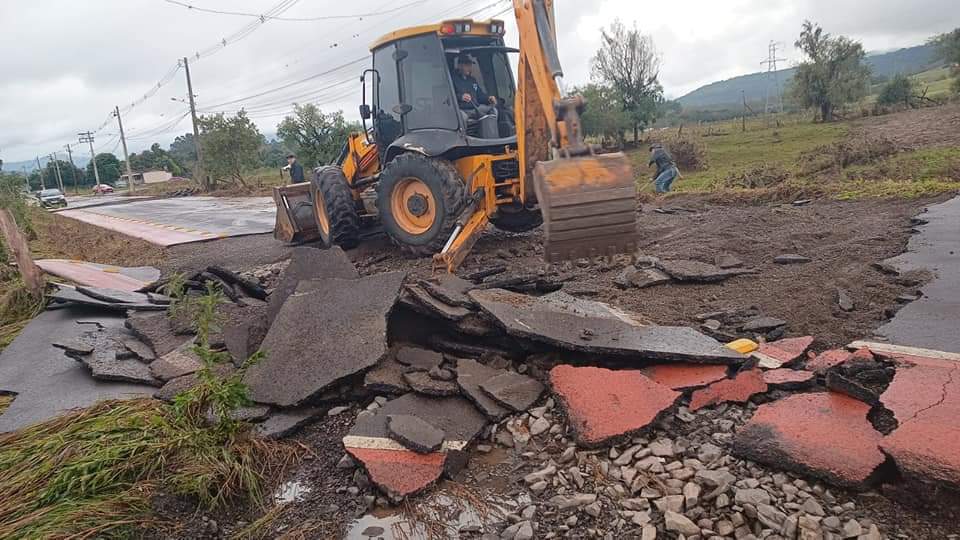 Secretaria de Obras de Rolante realiza a desobstrução do acesso à localidade de Rolantinho