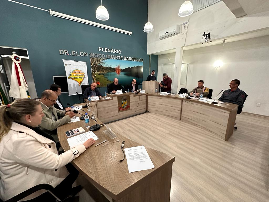 Joel lidera audiência pública sobre deslizamentos na ERS-020 entre Taquara e São Francisco de Paula