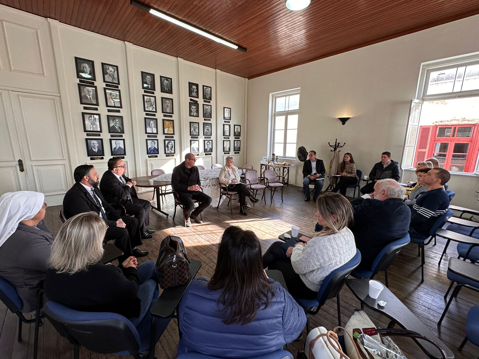 Joel Wilhelm realiza reunião com representantes da Saúde de oito municípios em Taquara