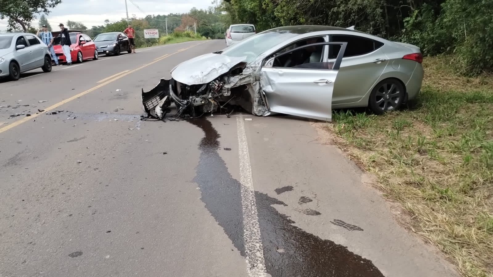 Motorista de carro envolvido em acidente com ônibus é preso em flagrante