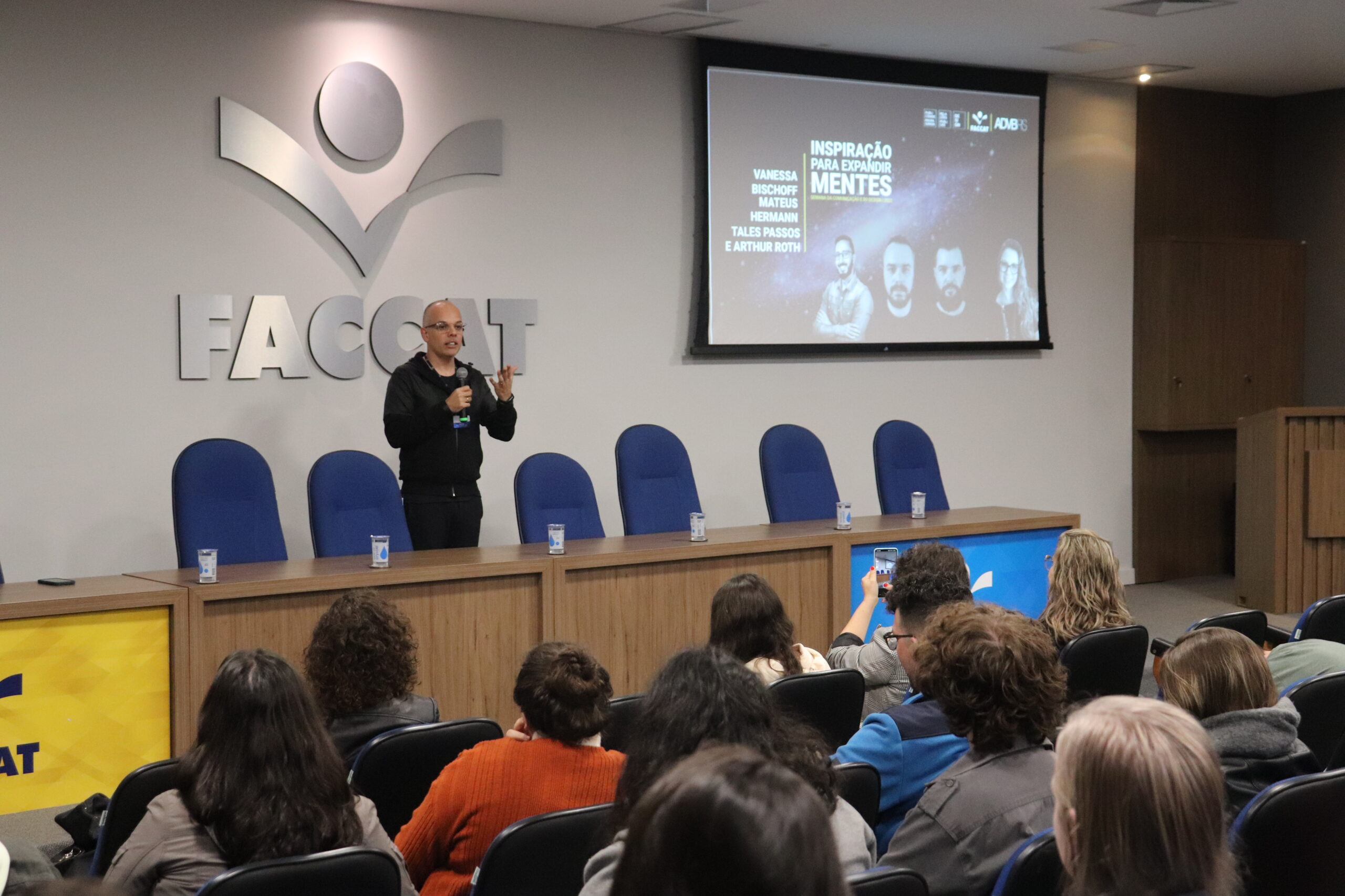 Encerramento da Semana da Comunicação e do Design da Faccat reunirá vencedores do Top de Marketing 2022