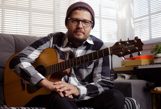 Nova música de Chico Paz será lançada nesta sexta-feira (07)