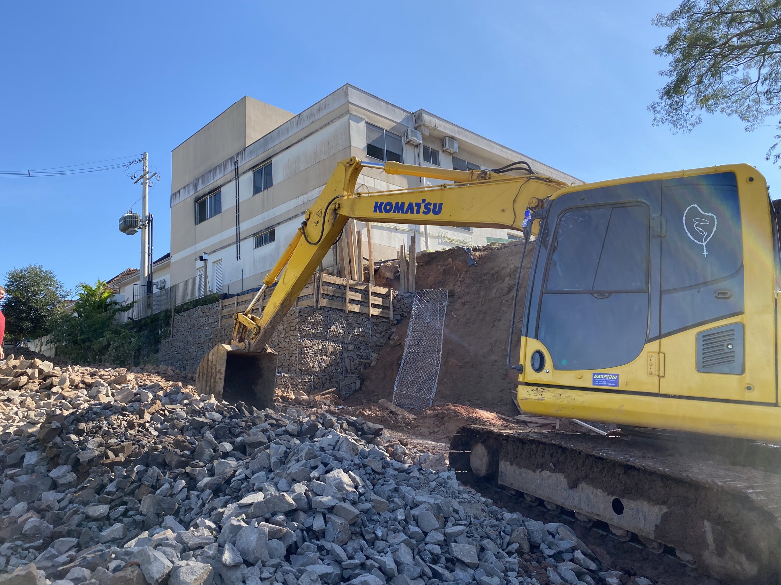 Construção de gabião no hospital de Taquara deve ser concluída até final de agosto