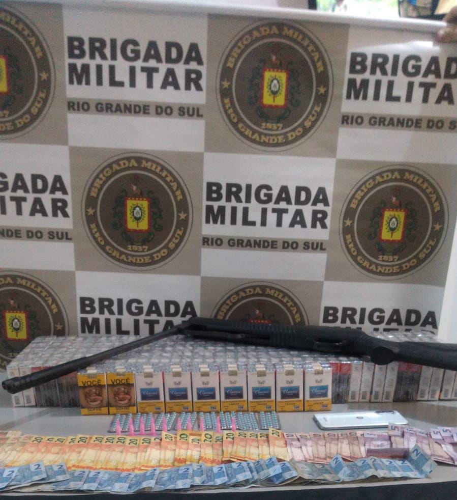 Brigada Militar prende homem por tráfico de drogas em Taquara