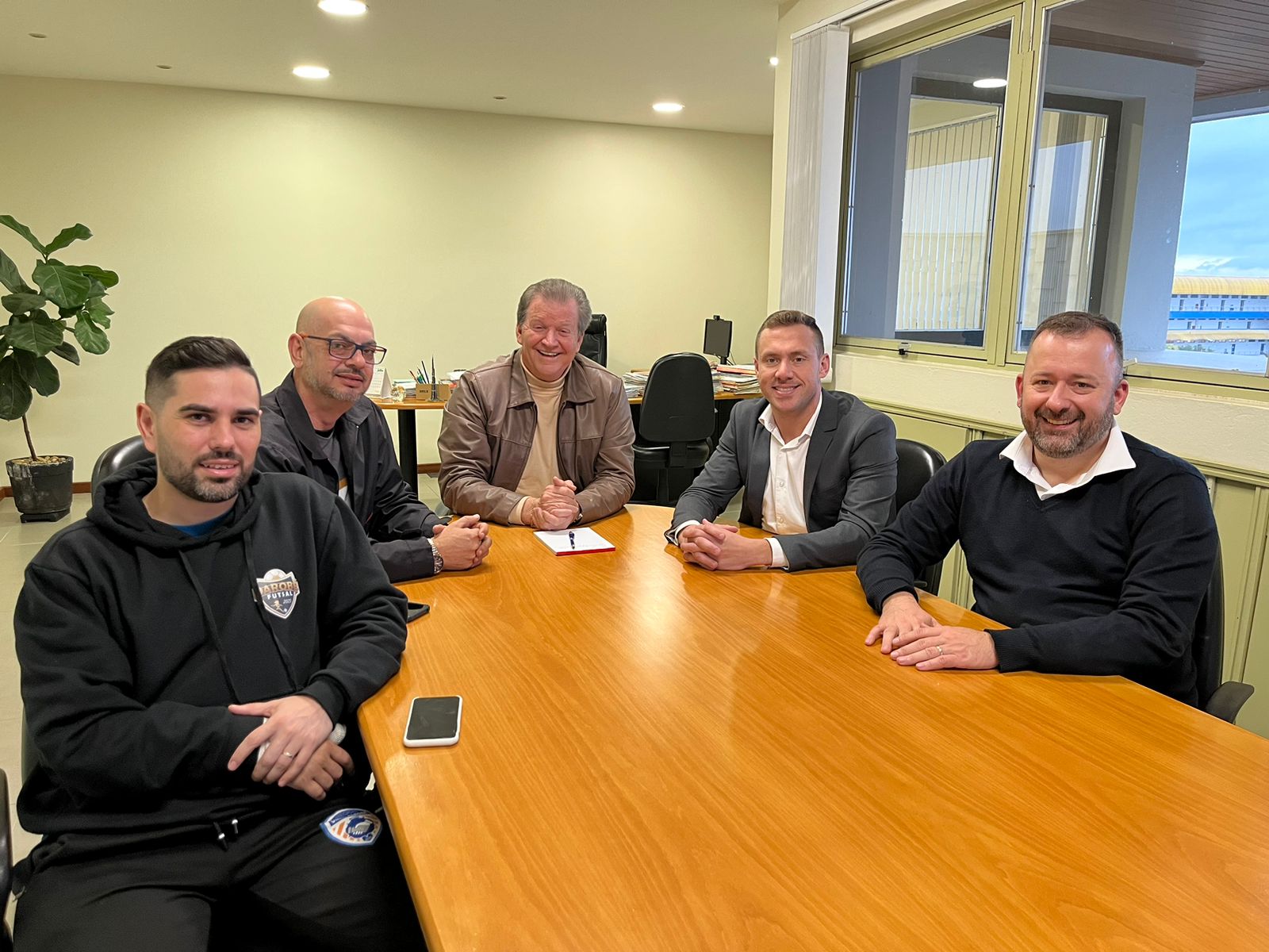 Integrantes dos projetos sociais de futsal de Parobé podem cursar disciplinas gratuitas na Faccat