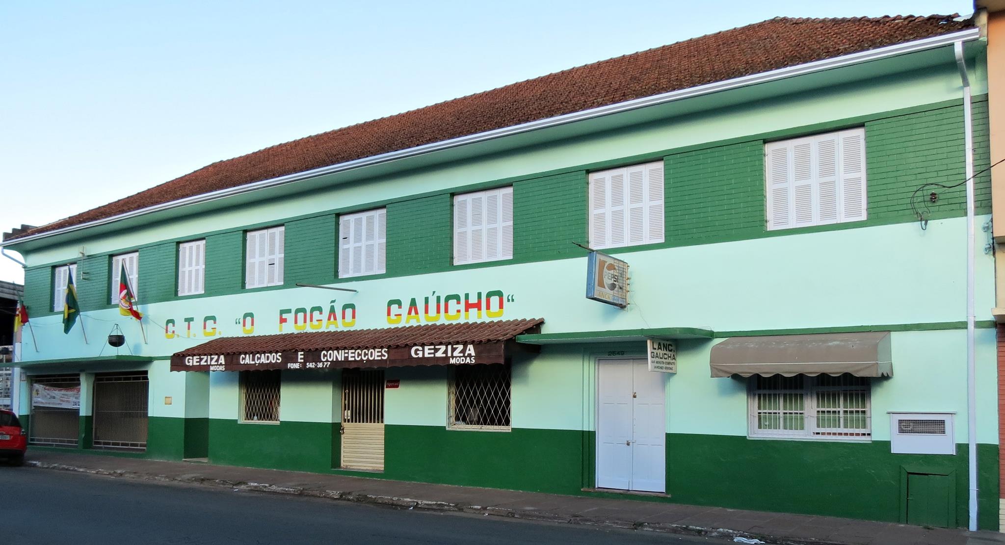 Grande baile será realizado sábado (12) para celebrar os 75 anos do CTG O Fogão Gaúcho
