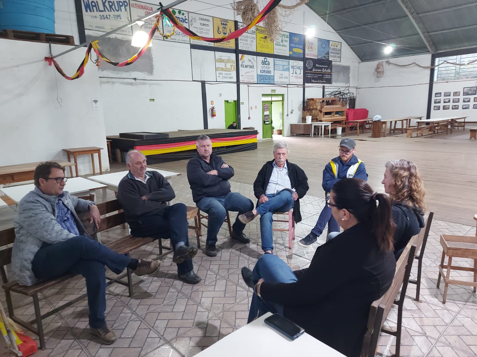 Prefeito de Rolante e secretários municipais participam de reunião com representantes da Associação da Ilha Nova