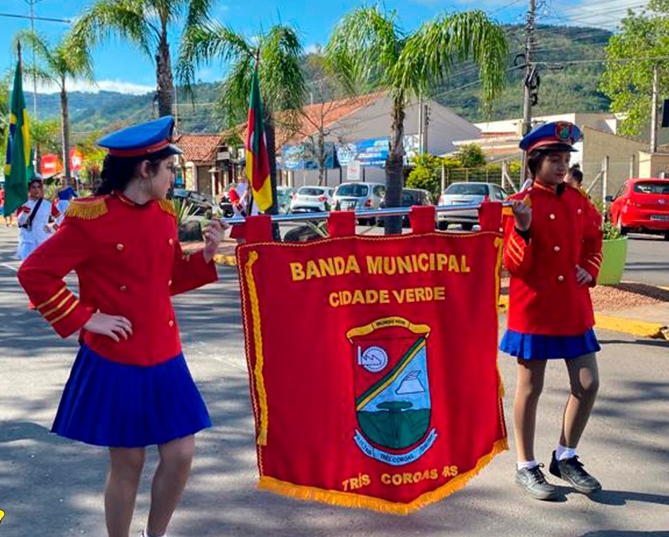 Desfile Cívico e Juramento à Bandeira serão realizados no dia 7 de setembro em Três Coroas