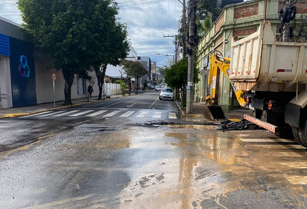 Prefeitura de Taquara pede atenção no trânsito na esquina da Marechal Floriano e Júlio de Castilhos