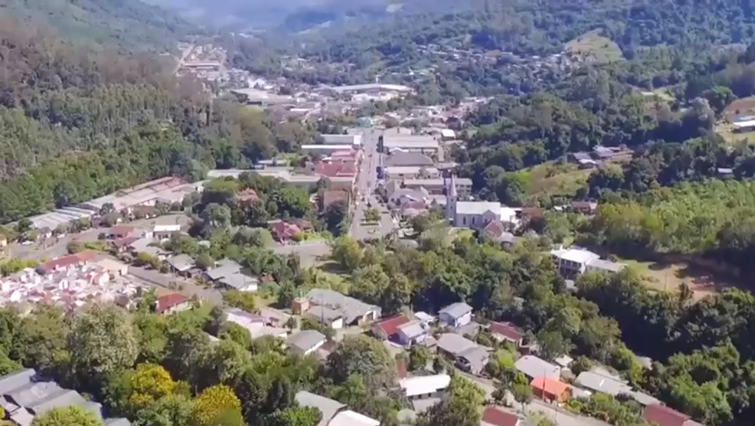 Comunidade de Riozinho é convidada para decorar a cidade durante seu 36º aniversário