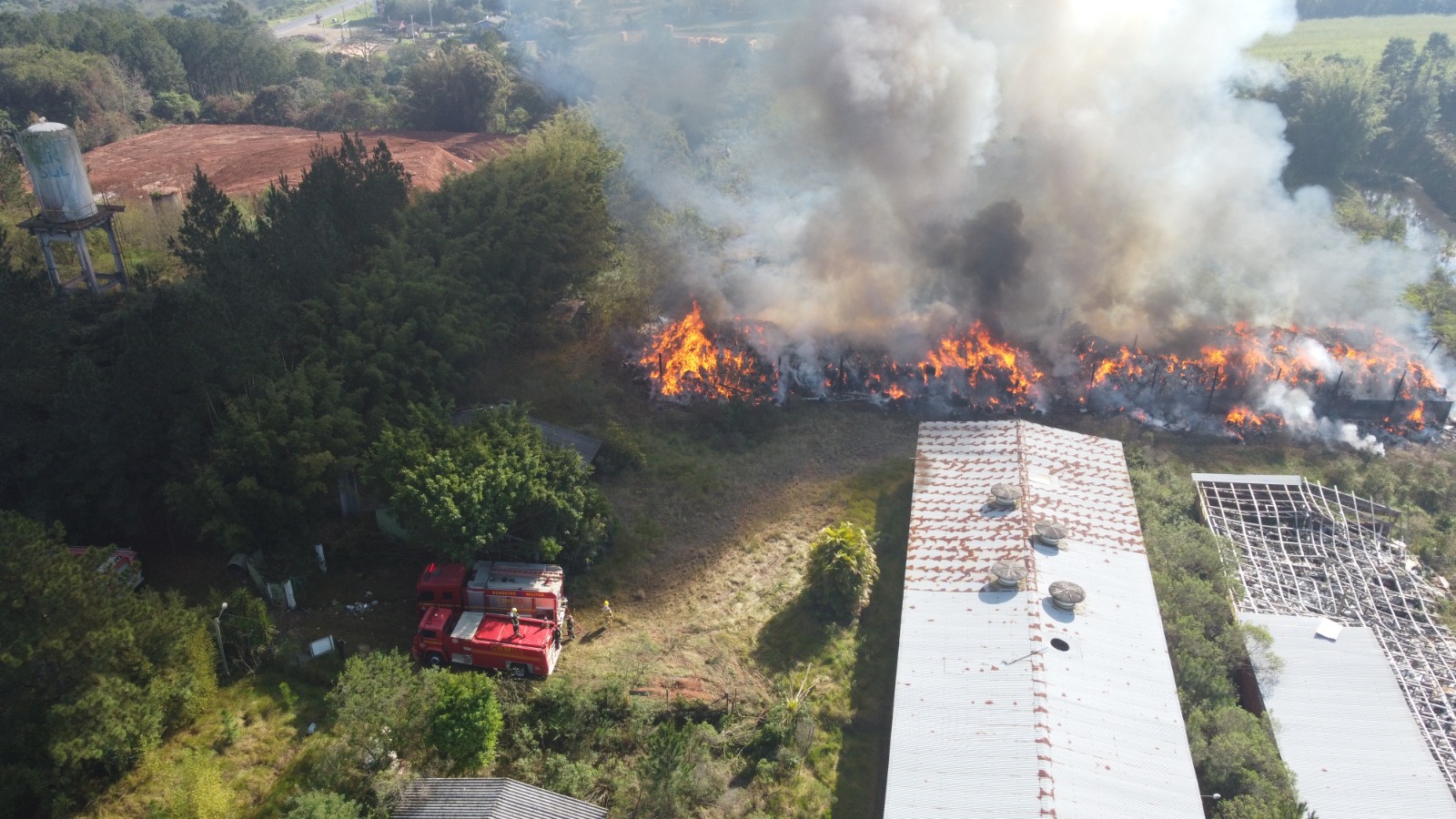 Polícia Civil vai investigar segundo incêndio em depósitos na ERS-115 em Taquara