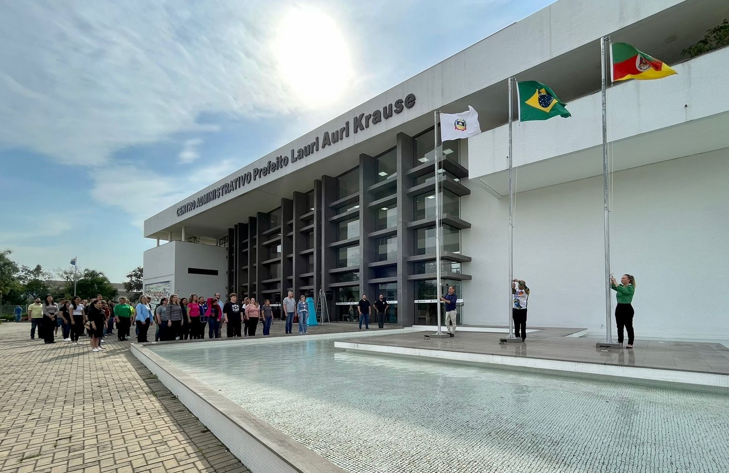 Igrejinha recebe centelha do Fogo Simbólico da Pátria