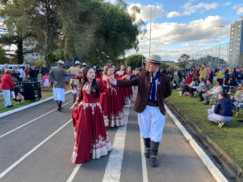 Mateada no Parque do Trabalhador contou com apresentações artísticas em Taquara