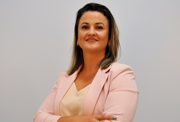 Professora da Faccat tem projeto premiado durante a formação Sthem