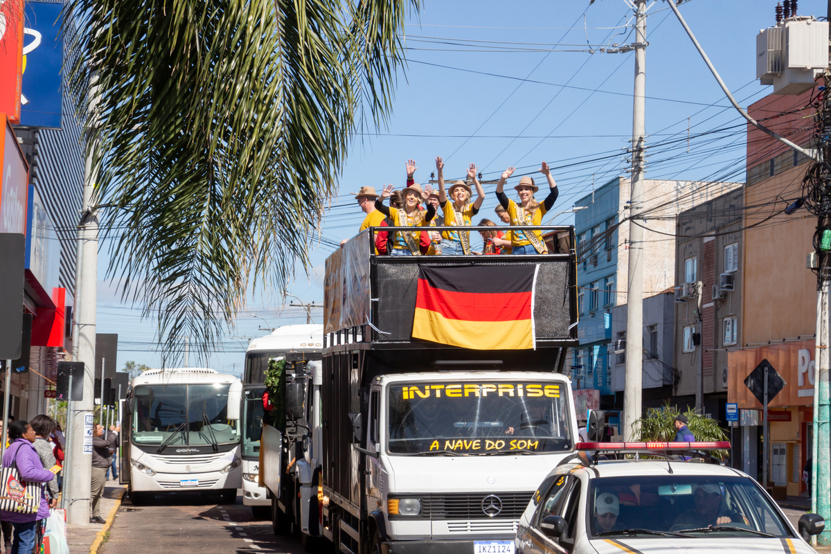 Cidades da região metropolitana irão receber Carro do Chopp da 34ª Oktoberfest de Igrejinha
