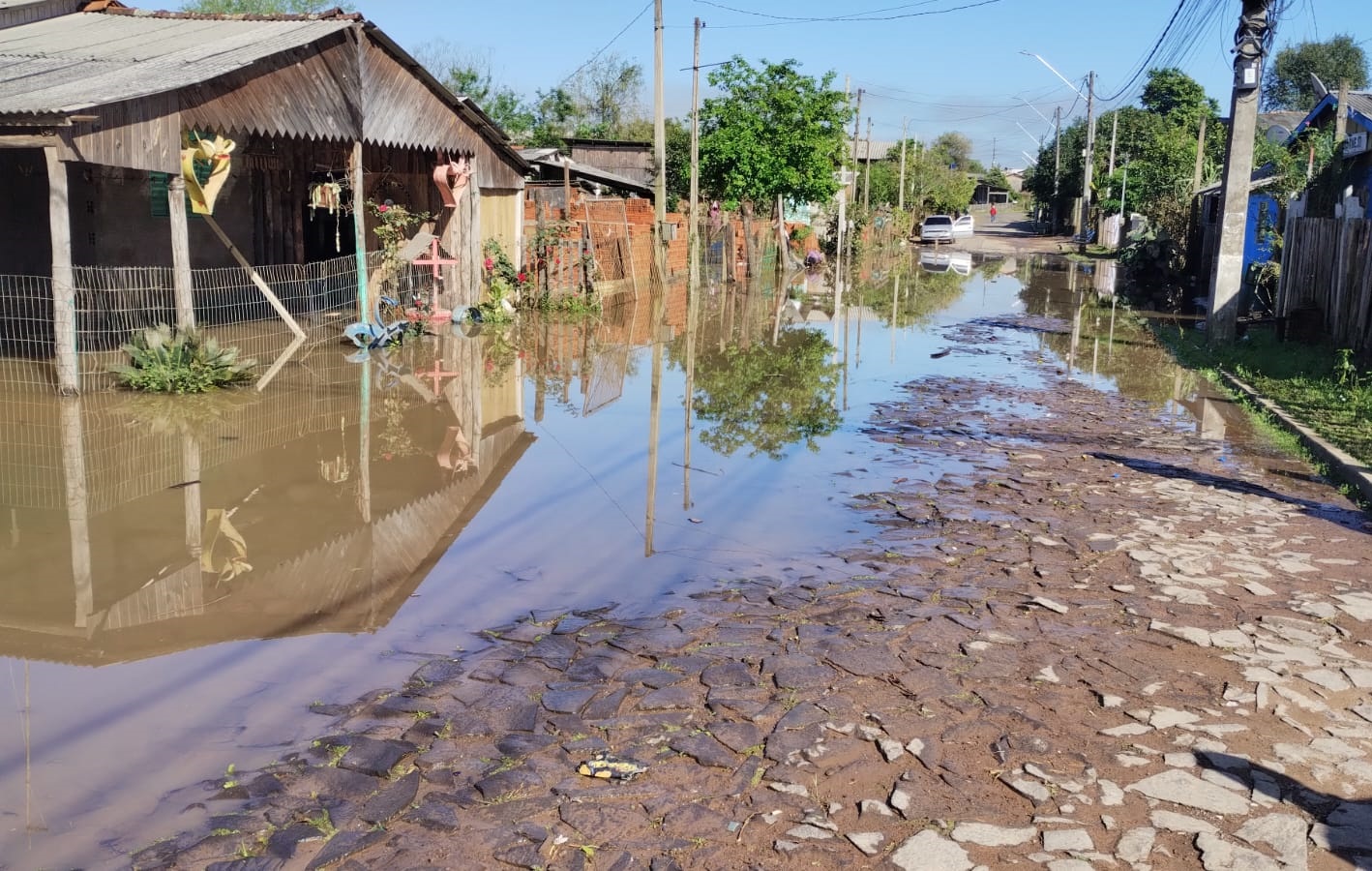 Nível do Rio dos Sinos começa a diminuir em Taquara