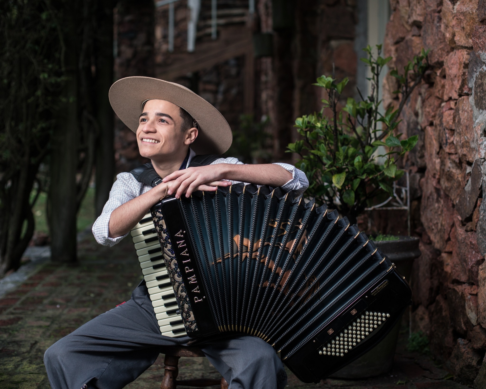 Sessão Solene do Legislativo de Taquara e show de Thomas Machado movimentam os Festejos Farroupilhas do Paranhana nesta quinta-feira (14)