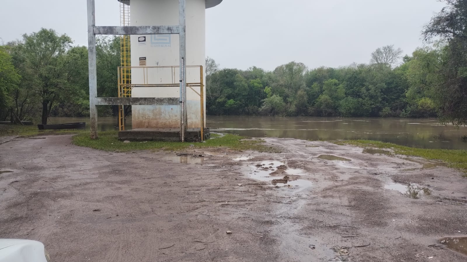 Defesa Civil de Taquara realiza monitoramento do nível dos rios em razão da chuva