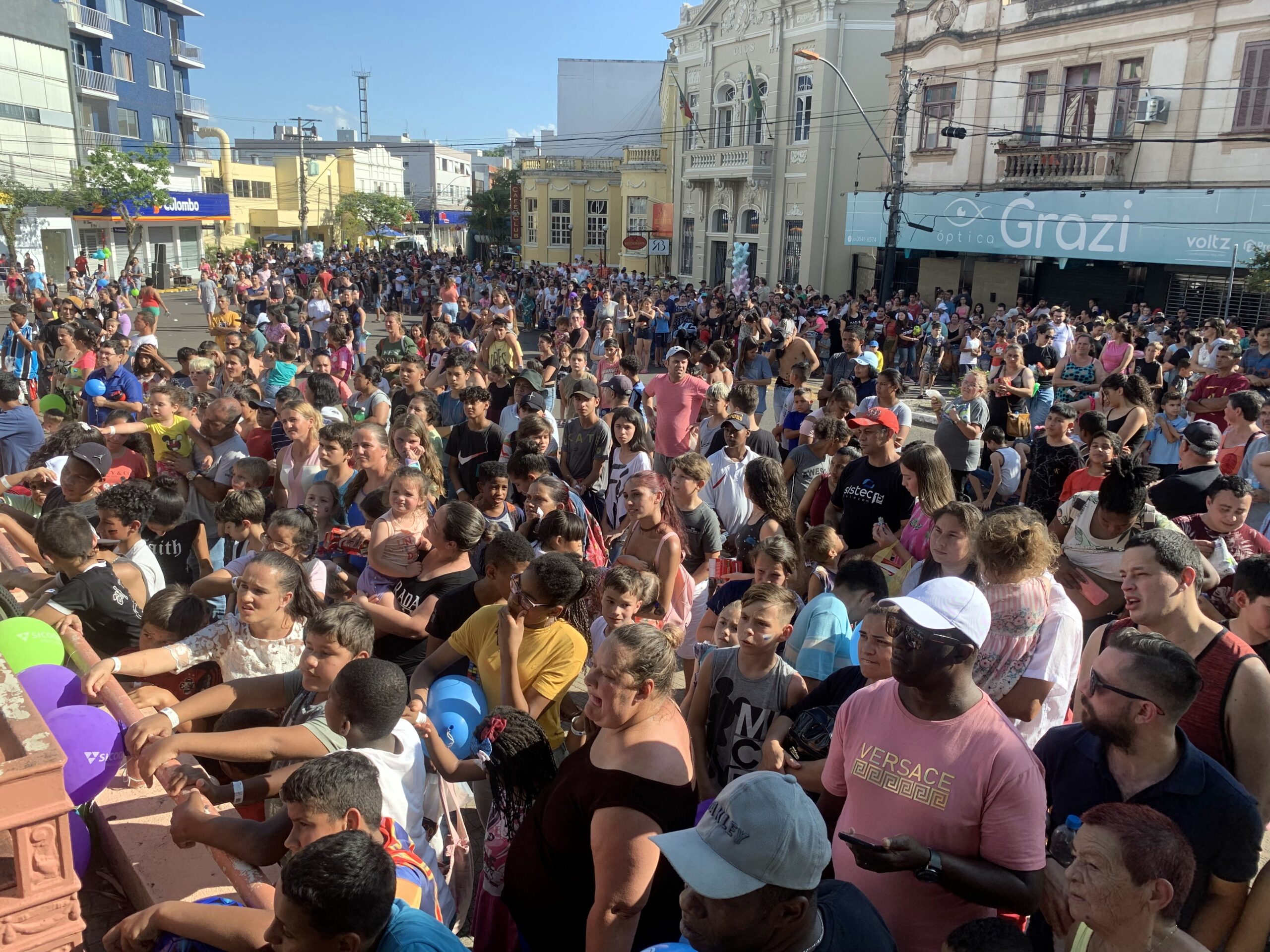 Milhares de pessoas participam do 2º Dia das Crianças da Integração em Taquara