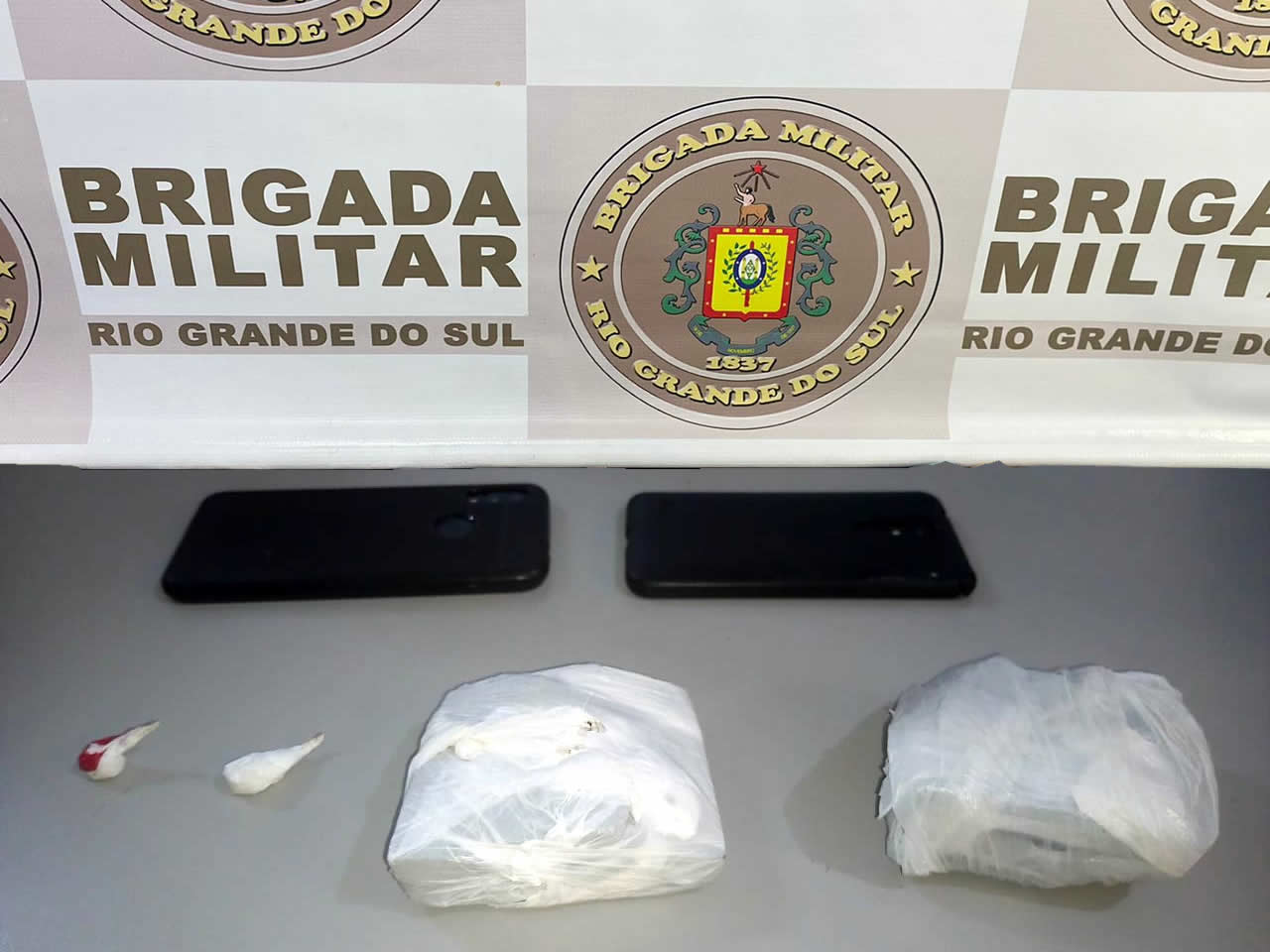 Homens são detidos com drogas em Igrejinha