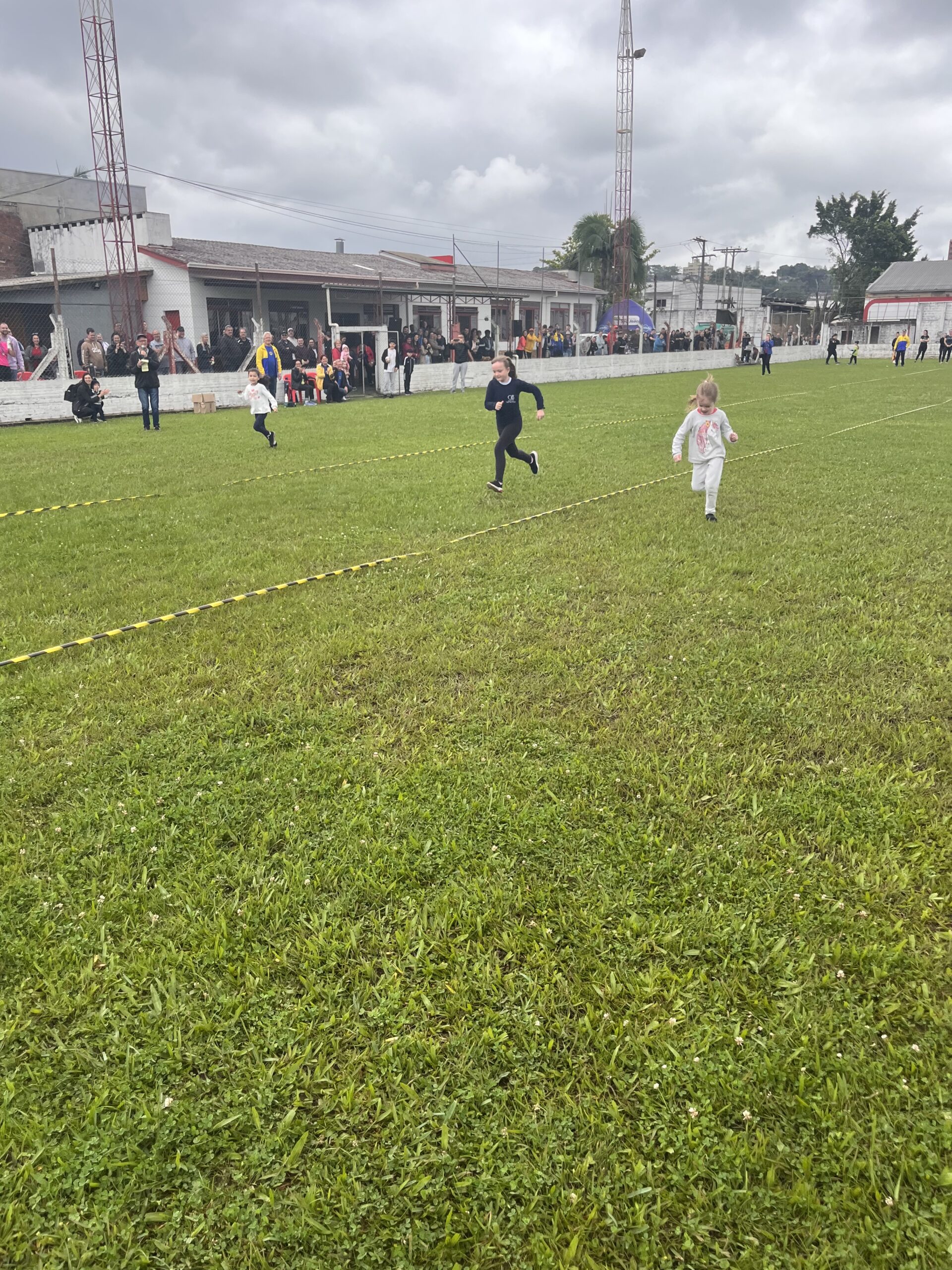 Lions reúne profissionais em mais uma edição da Pernada Esportiva