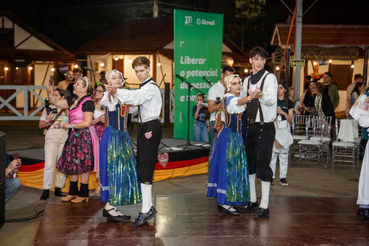 Centenário da Sicredi Caminho das Águas será comemorado na 34ª Oktoberfest de Igrejinha
