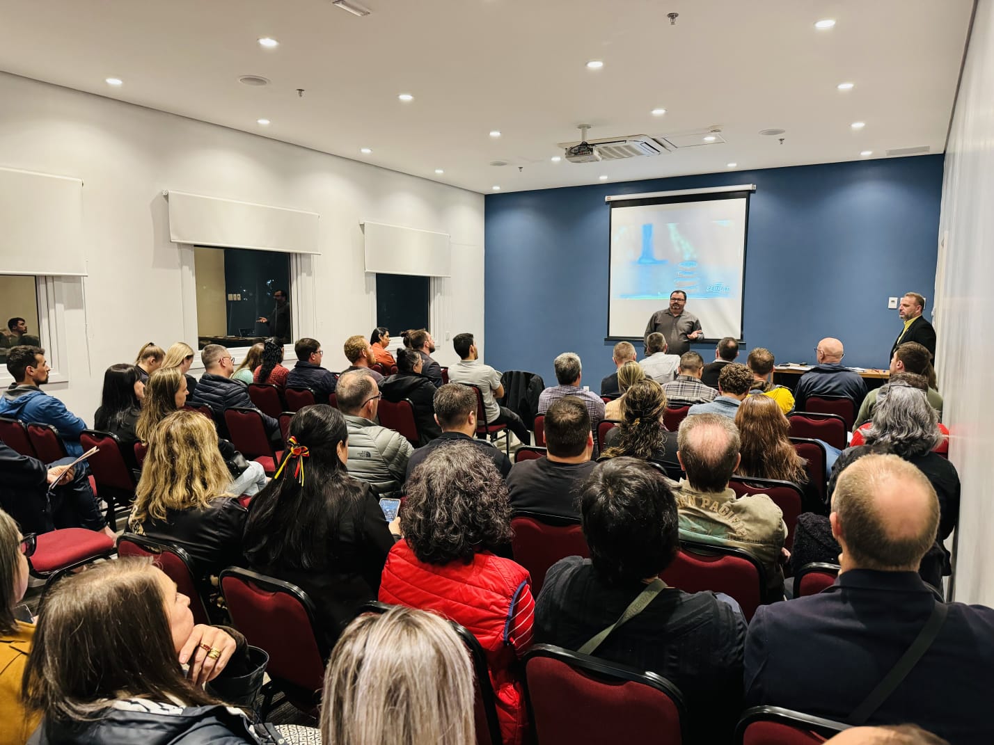 Fórum de Turismo do Vale do Paranhana recebe representantes de seis cidades da região