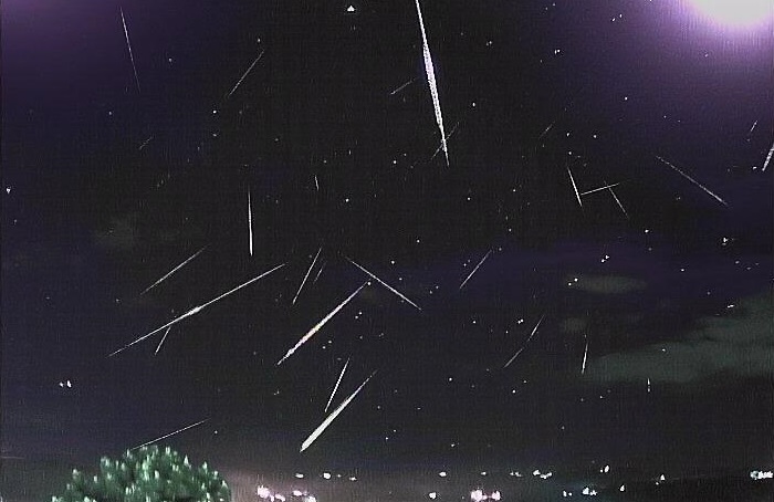 Observatório de Taquara registra nova chuva de meteoros derivados do Cometa Halley