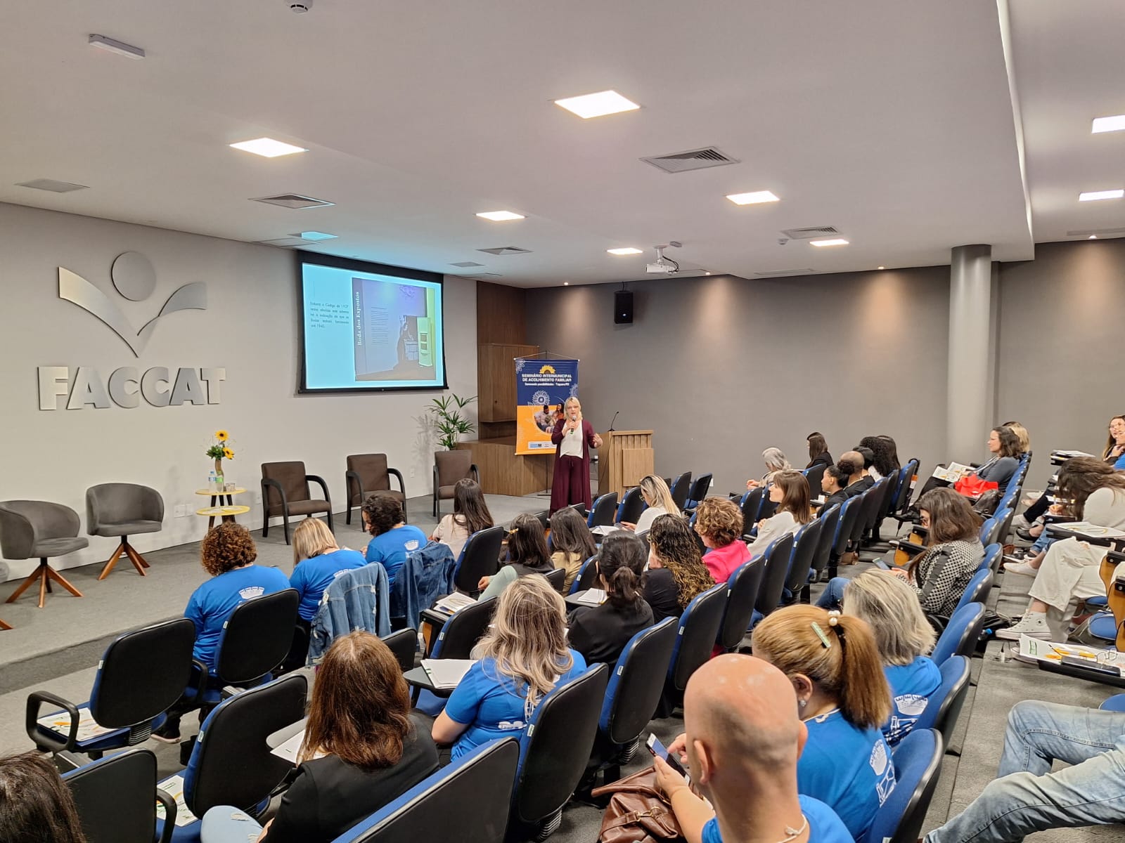 Seminário Intermunicipal de Acolhimento Familiar é realizado em Taquara