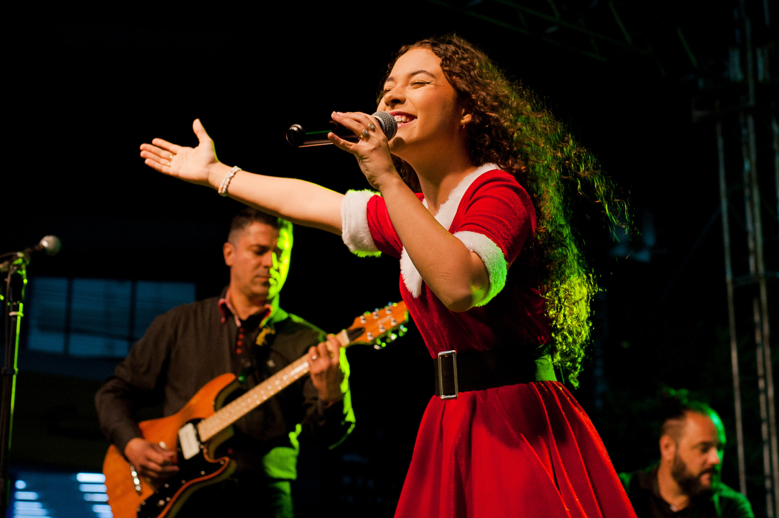 Natal Mágico de Taquara começa na próxima segunda-feira com show de Luiza Barbosa