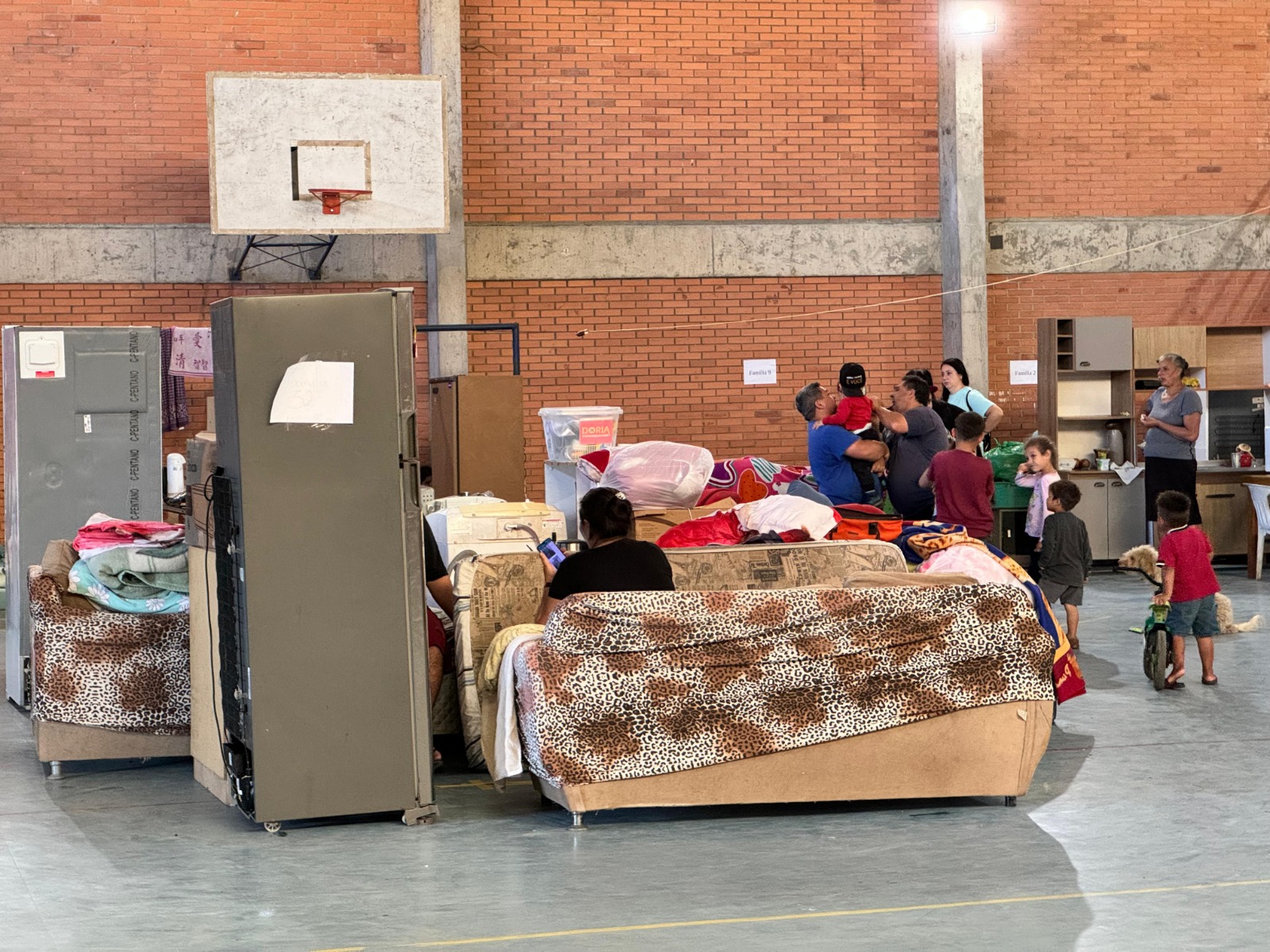 Sobe para 8.800 o número de pessoas afetadas pela enchente em Taquara