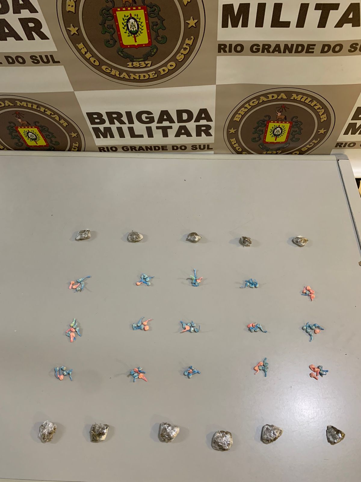 Homem é detido por tráfico de drogas em Taquara