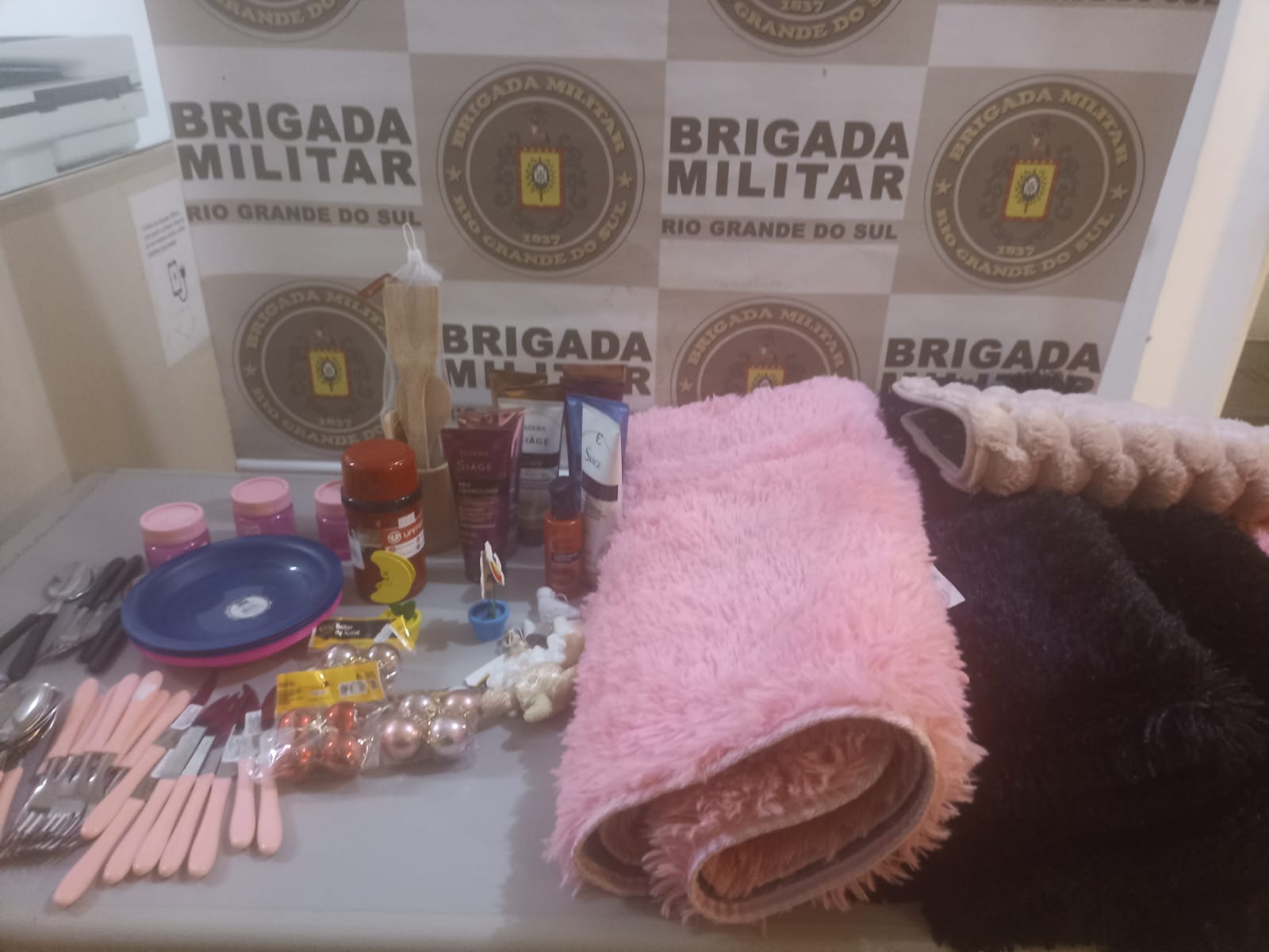 Brigada Militar de Taquara prende seis indivíduos no primeiro dia da Operação Papai Noel