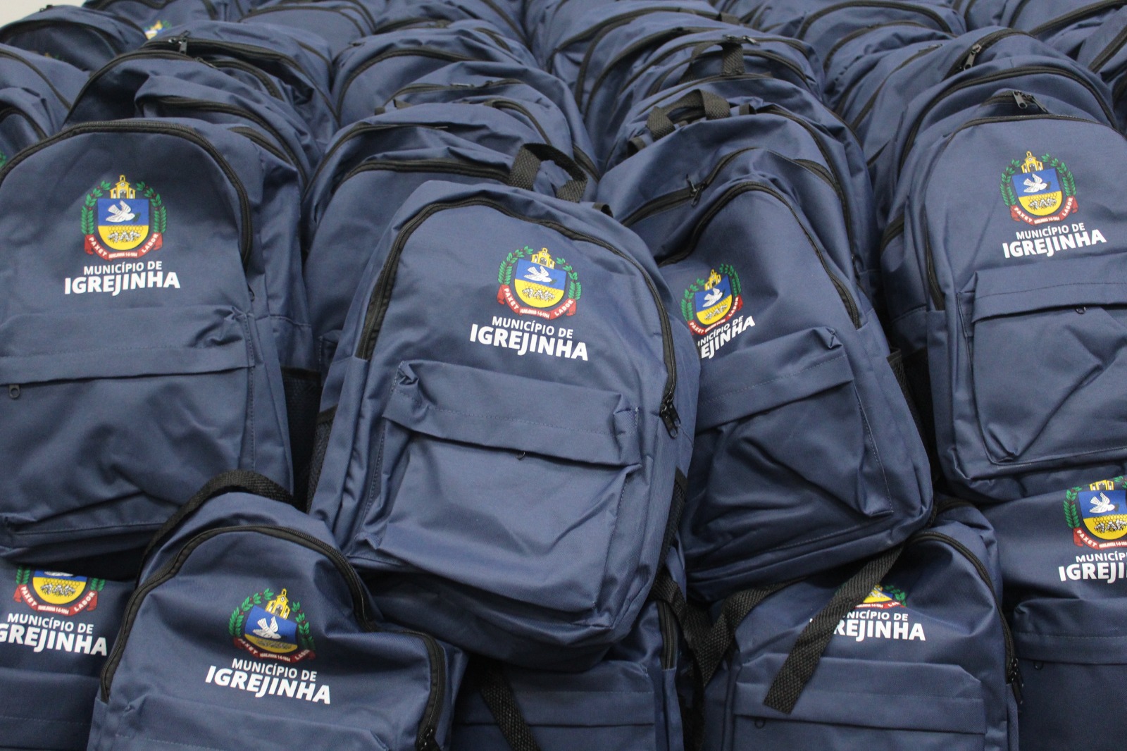 Lei que garante materiais escolares aos estudantes da rede municipal é sancionada em Igrejinha