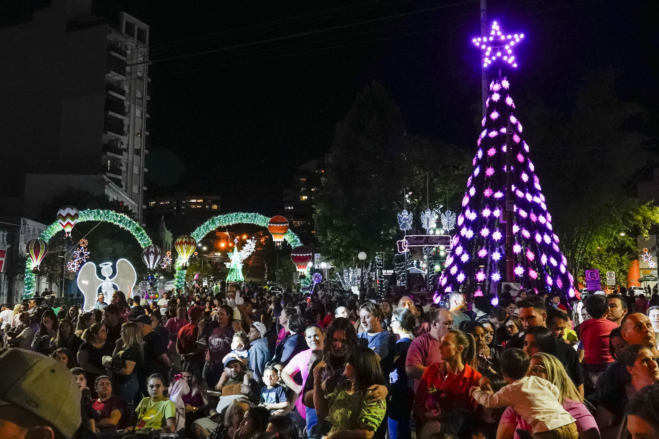 Abertura do Natal Mágico de Taquara será nesta segunda-feira (20)