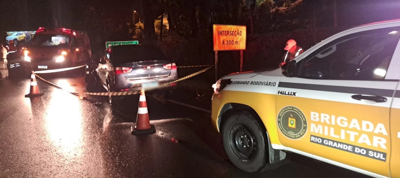 Jovem morre após colisão entre moto e outros dois veículos na RS-115 em Três Coroas