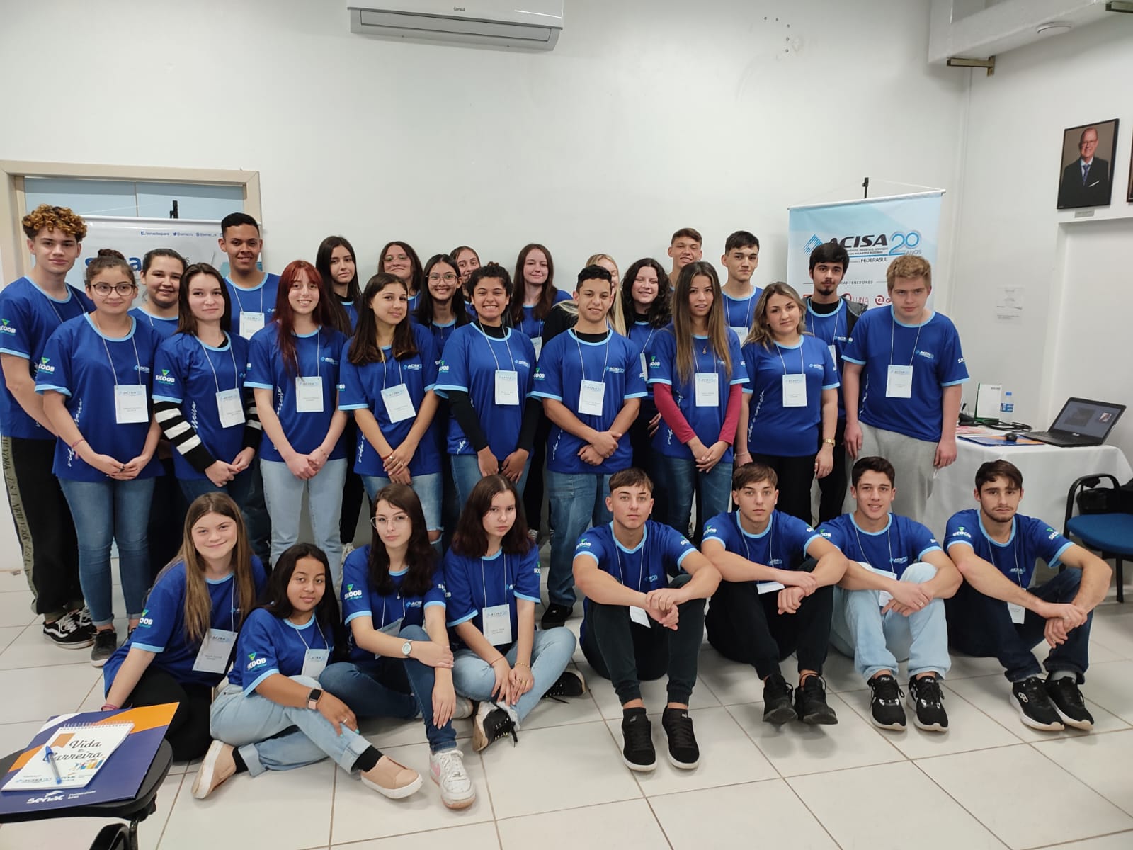 Projeto Vida e Carreira apresenta novo olhar sobre o mercado de trabalho para estudantes de Rolante