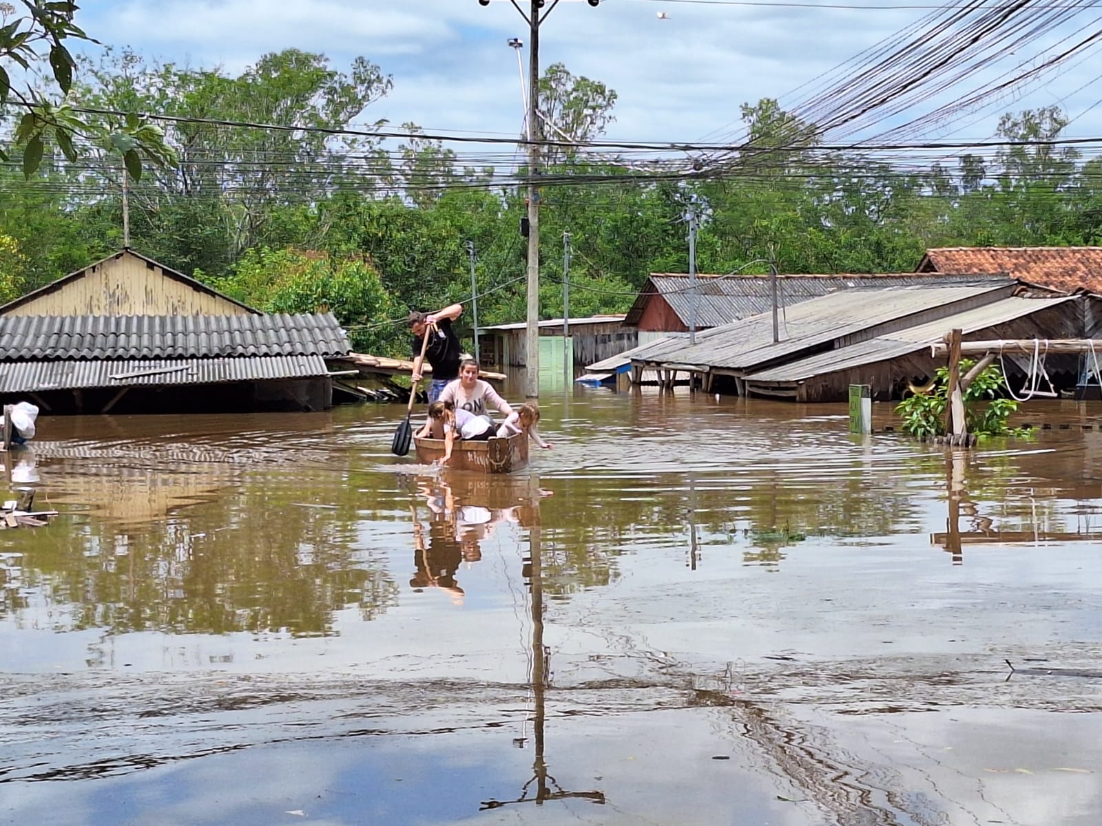 Número de afetados pelas cheias em Taquara sobe para 3,5 mil pessoas
