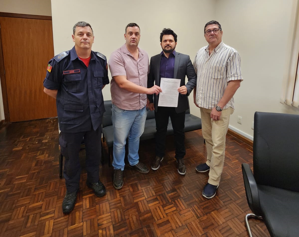 Consepro de Taquara e Judiciário de Igrejinha firmam parceria e repassam mais de R$ 19 mil ao Corpo de Bombeiros de Taquara