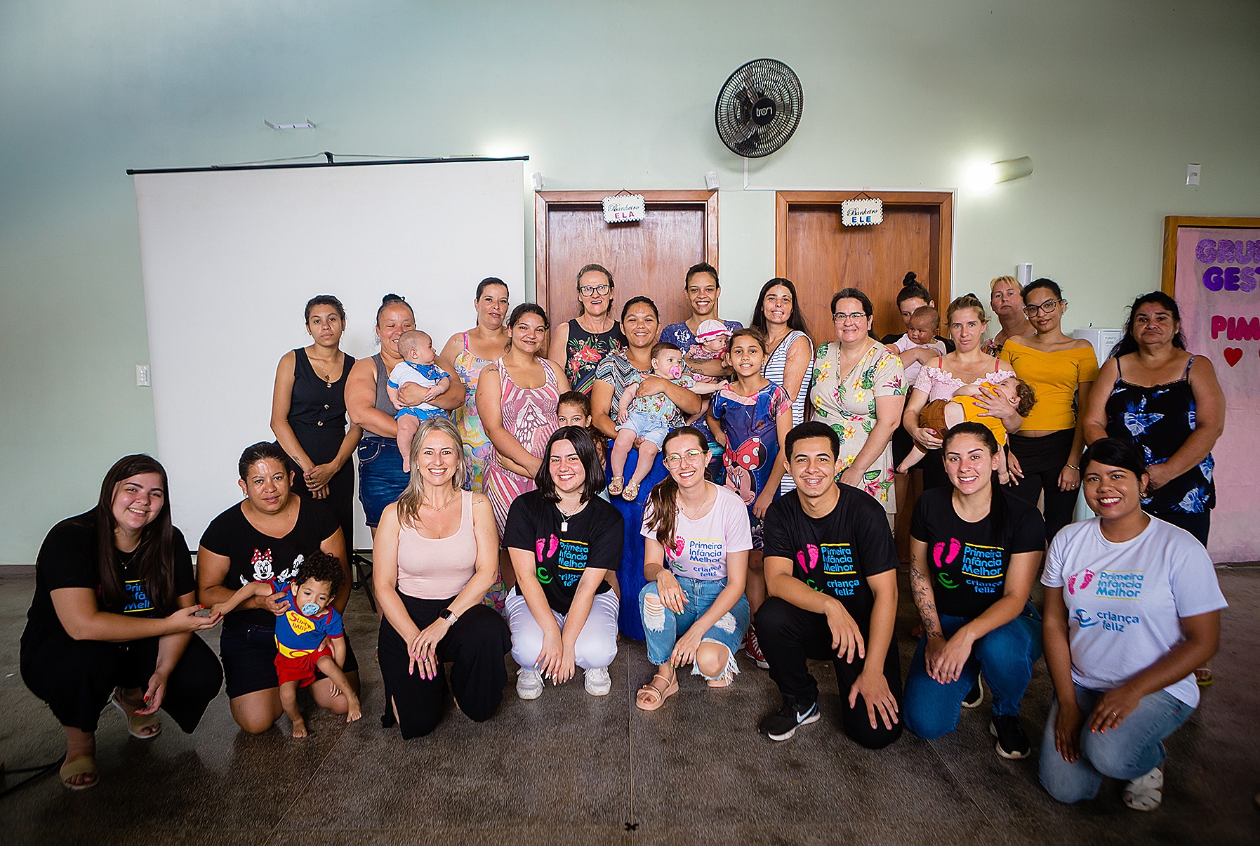Três Coroas realiza festa de encerramento do ano para grupo de gestantes e puérperas