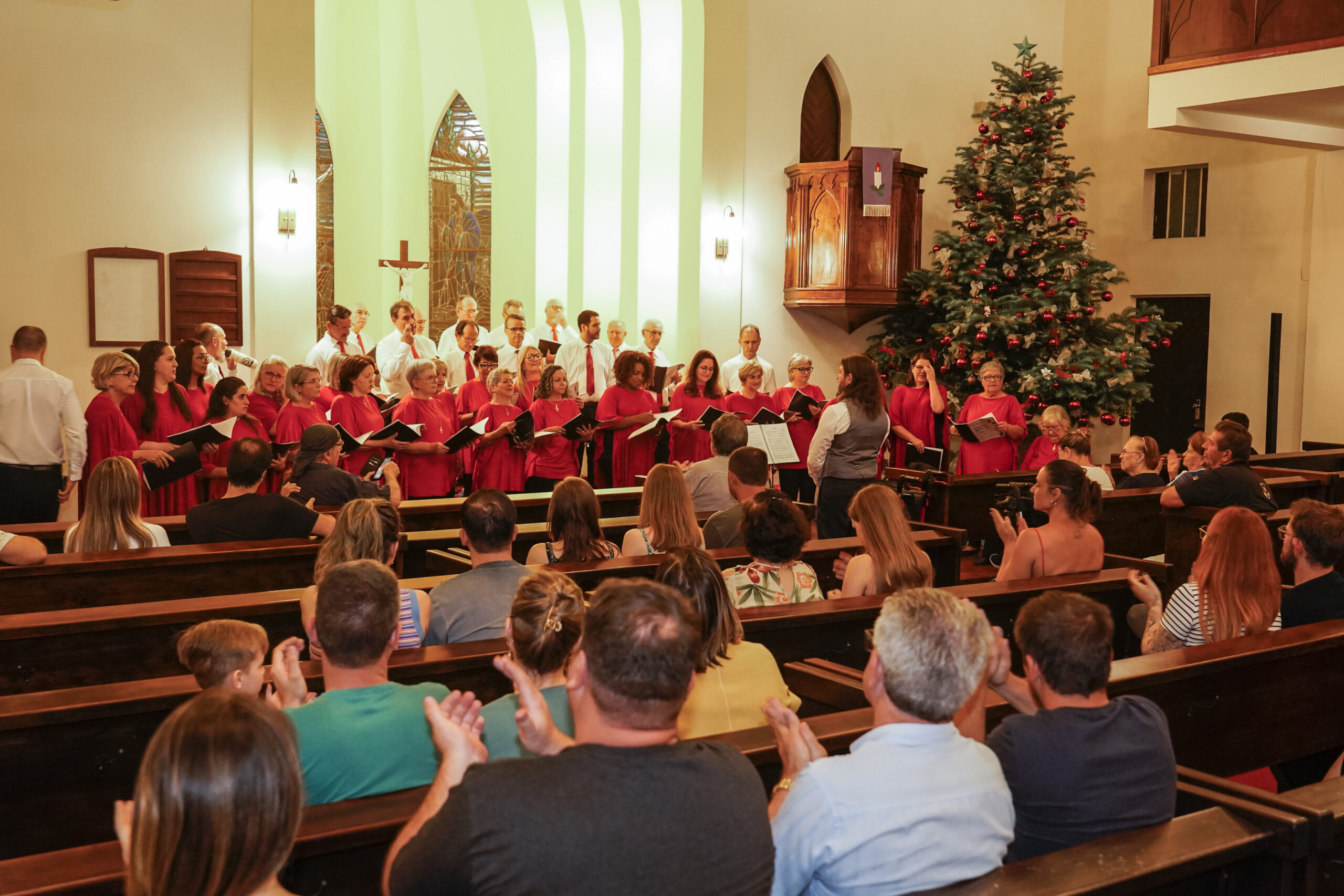 Cantata Natalina é realizada na Igreja Luterana no Centro de Taquara