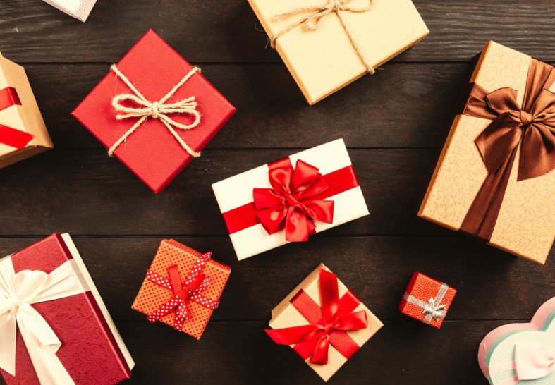 Comprou presente com defeito? Confira as normas e prazos para devolução e troca de presentes pós-Natal