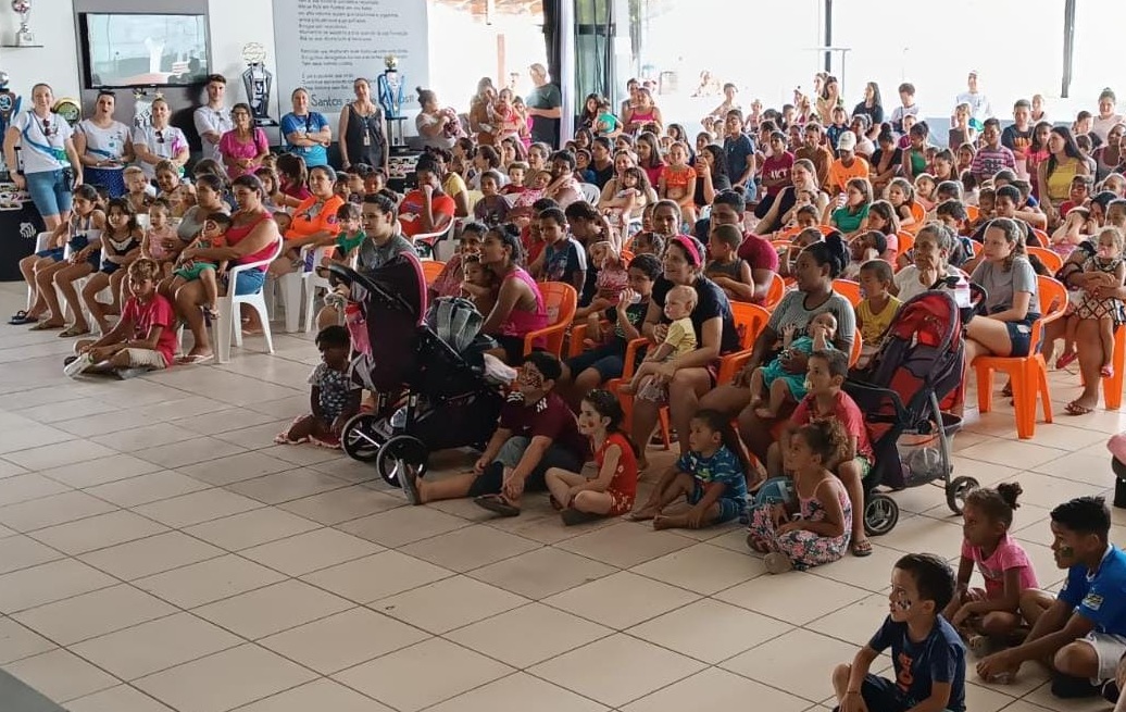 Secretaria de Desenvolvimento Social de Taquara promove evento de Natal com centenas de crianças
