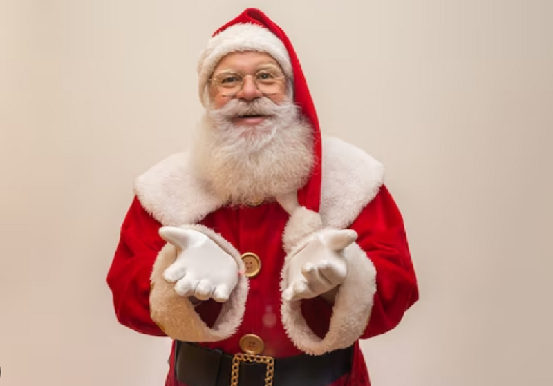 Riozinho realiza chegada do Papai Noel nesta terça-feira (12)