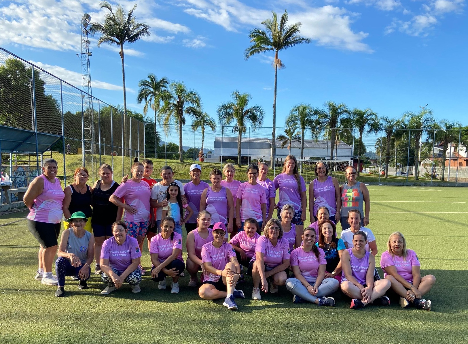 Três Coroas oferece grupos de ginástica em bairros do município