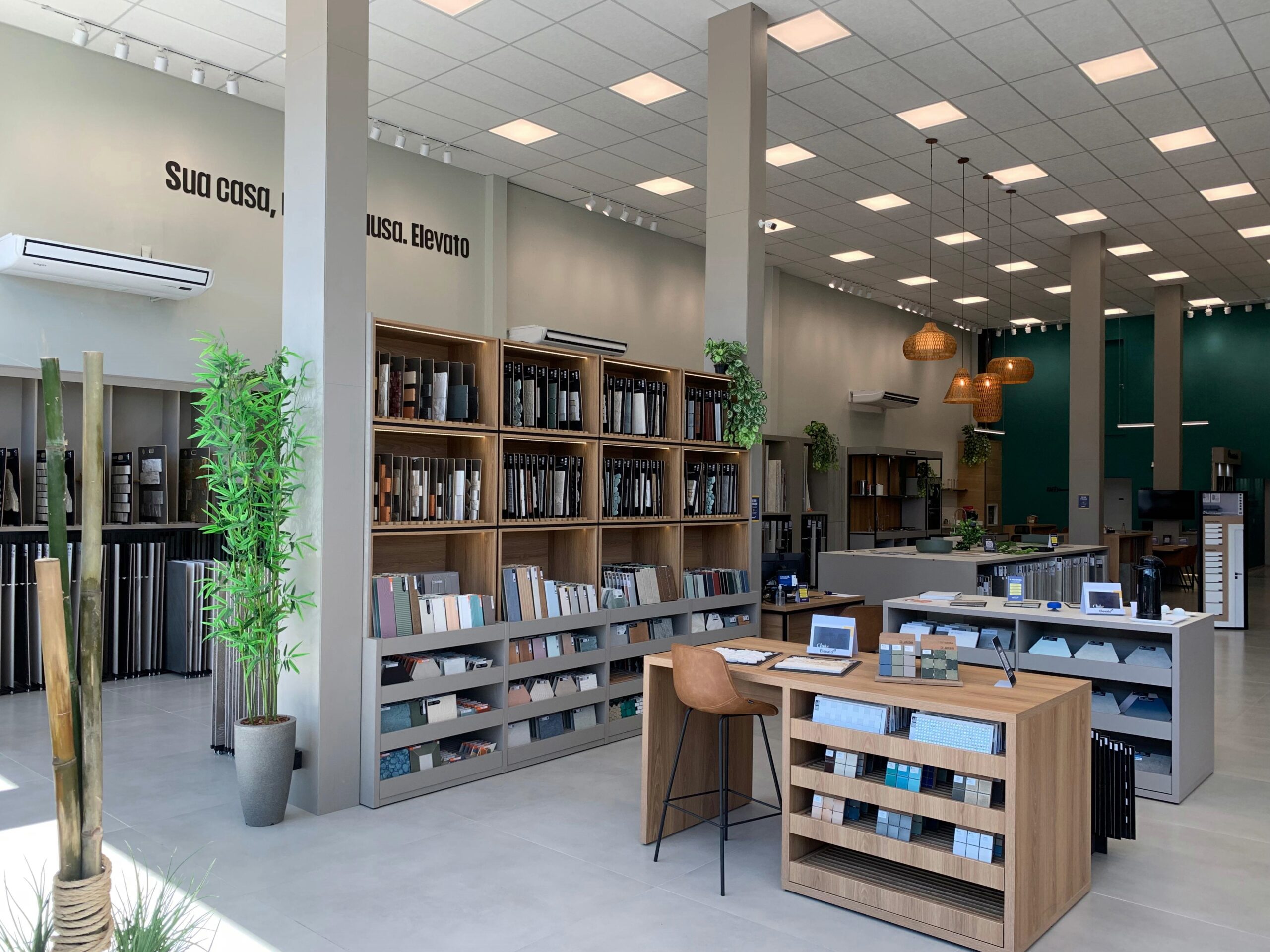 Elevato de Taquara oferece grande variedade de acabamentos de alto padrão para construção e decoração