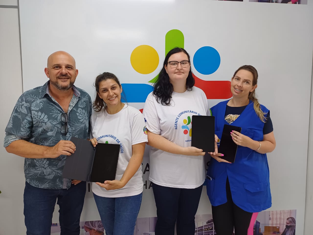Prefeitura de Igrejinha adquire 70 tablets para os agentes de saúde